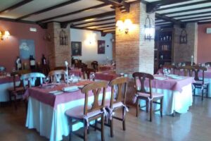 Bar restaurante Vi&ntilde;a La Mazuela