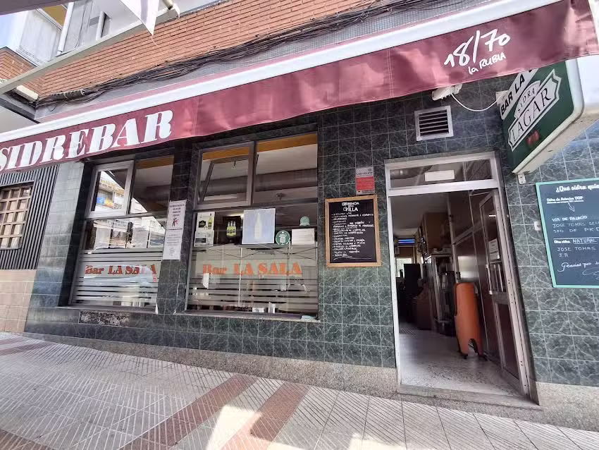 Bar Sidrer&iacute;a La Sala