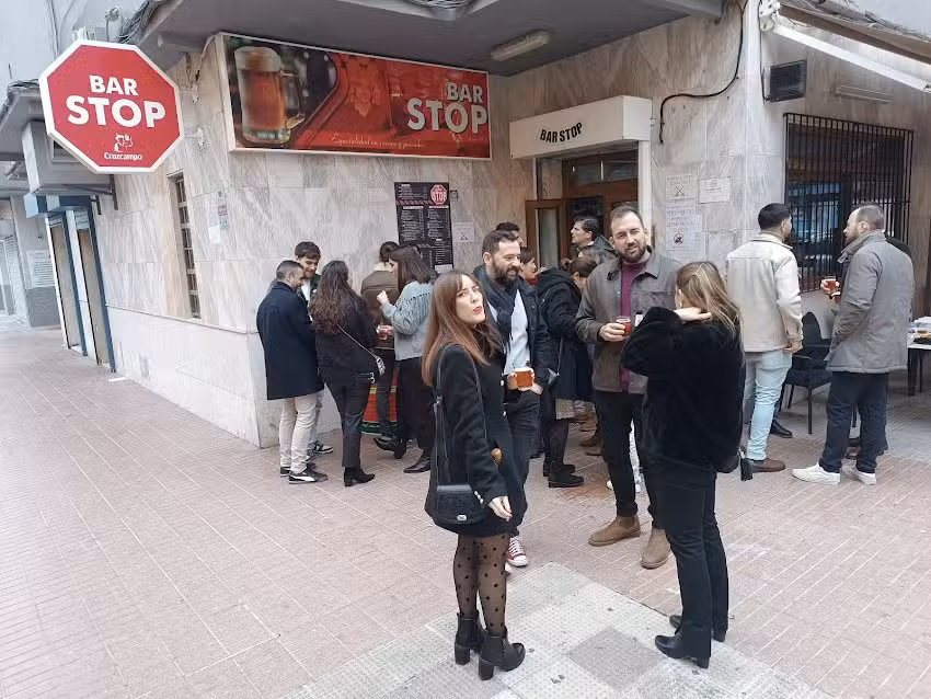 Bar stop