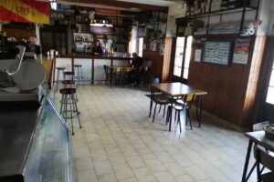 Bar-Tienda Restaurante La Casona de Bel&eacute;n de La Monta&ntilde;a