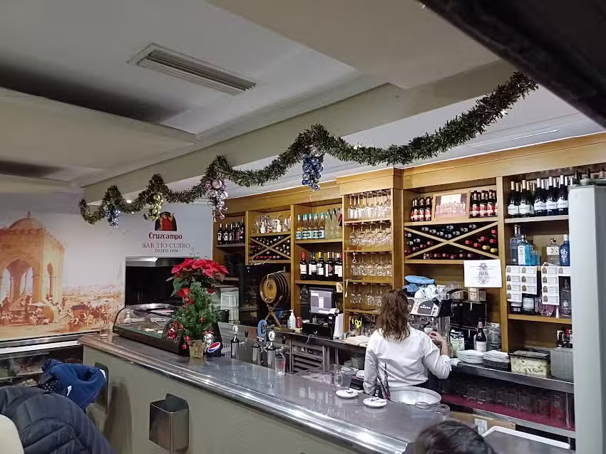 Bar T&iacute;o Curro
