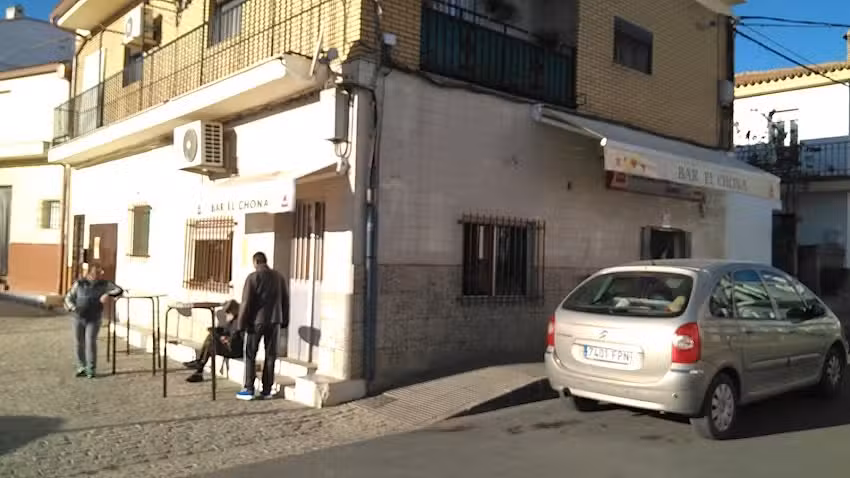 Bar Tropez&oacute;n (El Chona)