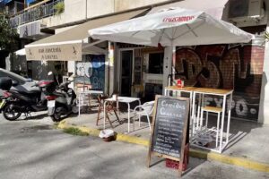 Bar Vermuteria A Granel.