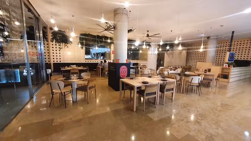 BAR X by Ricard Camarena