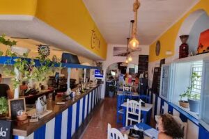 Bar y Cafetería Terra