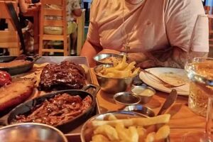 Barbaros Smokehouse BBQ La Eliana .