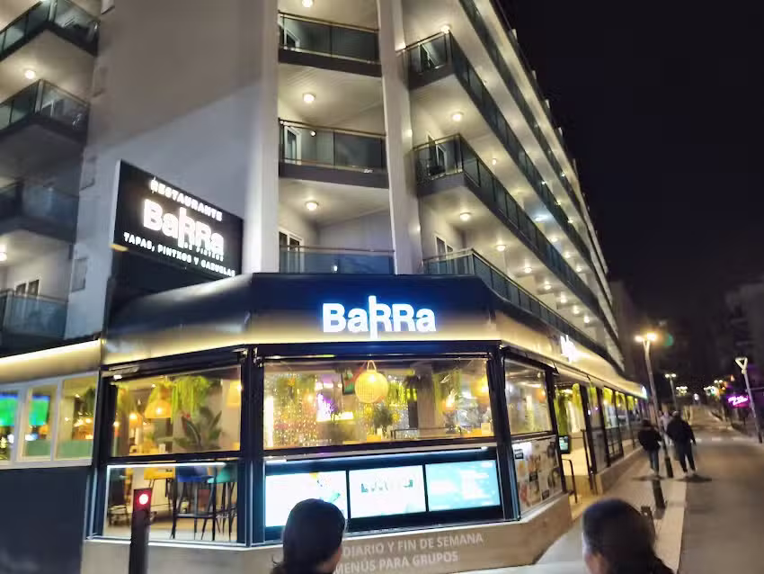 BaRRa de Pintxos Lloret de Mar