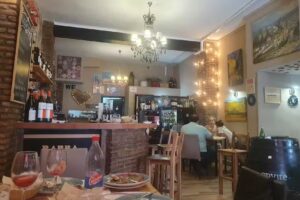 Barra Fina Taberna Joven