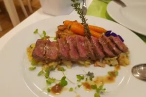 Barra y Mesa Taberna