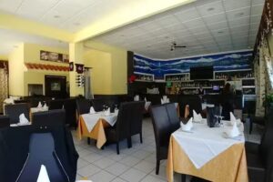 Bay Leaf Restaurant & Curry House