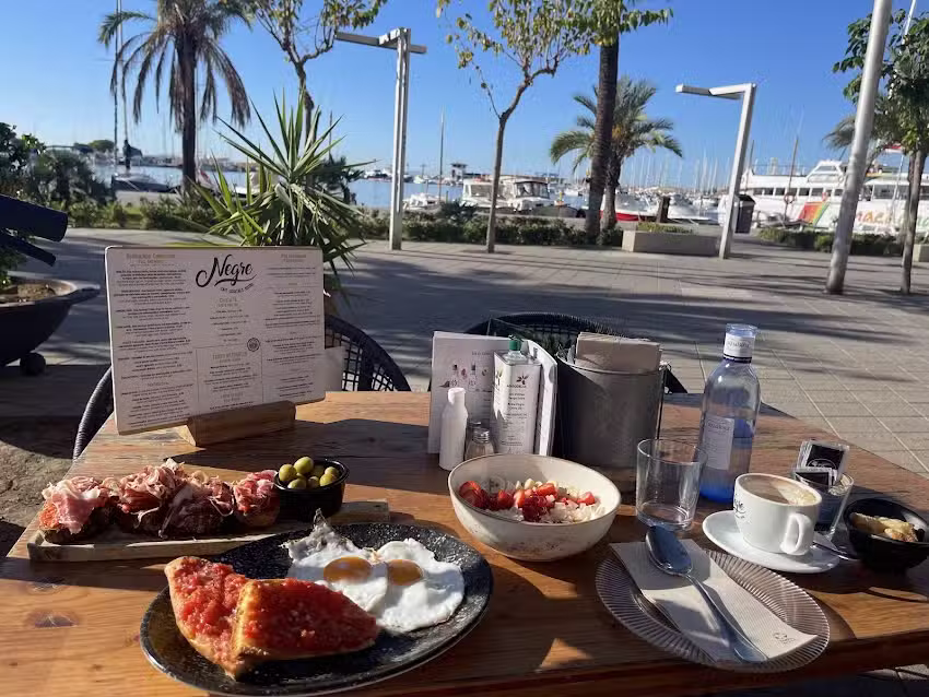 BELLAVISTA Restaurant
