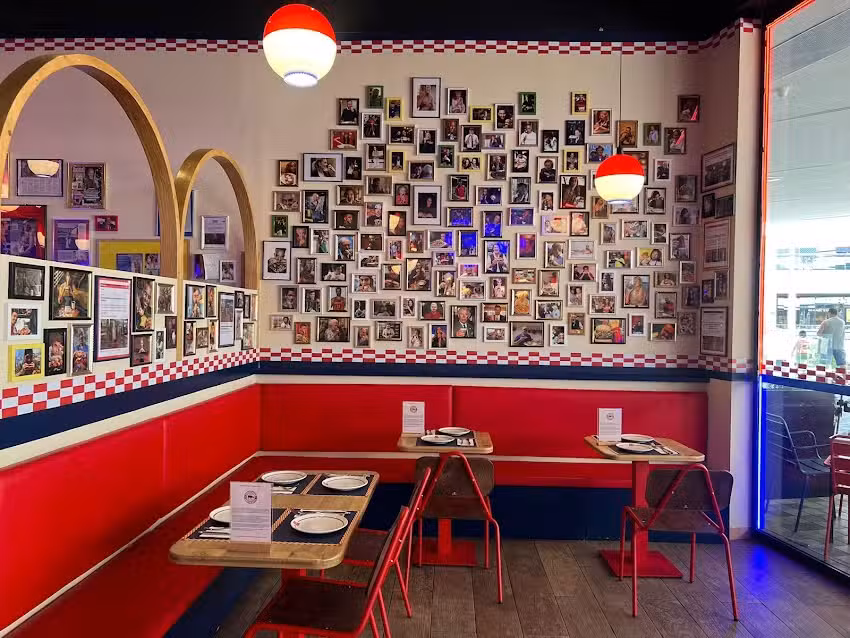 Berto&rsquo;s Milanesa &ndash; CC Som Multiespai