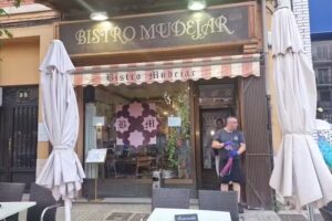 Bistro Mud&eacute;jar