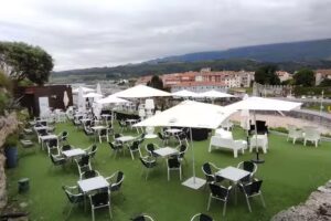 Bluu Beach Caf&eacute; Bar