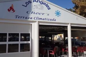 Bocater&iacute;a Los &Aacute;ngeles Cheers