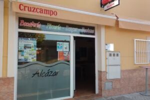 Bocater&iacute;a-Pizzer&iacute;a-Burguer-Raciones Alc&aacute;zar.