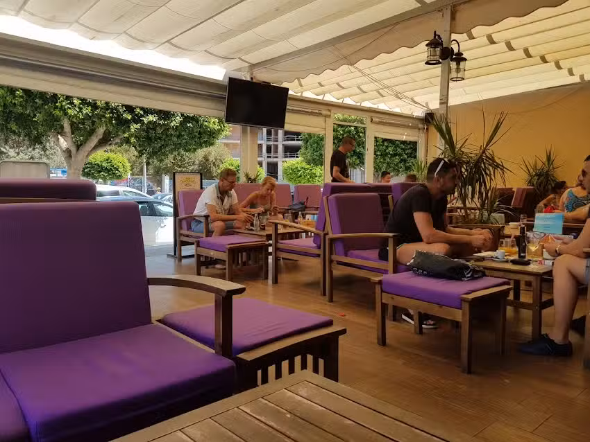 Boccas Bar Restaurante Mediterr&aacute;neo &ndash; La Cala Villajoyosa