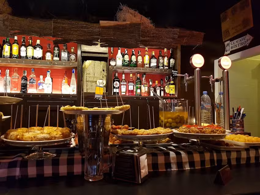 BODEGA Biarritz 1881 Tapas bar