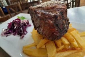 BODEGA LA CHICOT&Aacute;