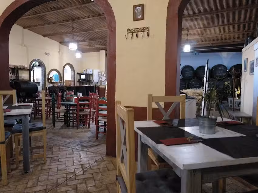 Bodega La Sacrist&iacute;a