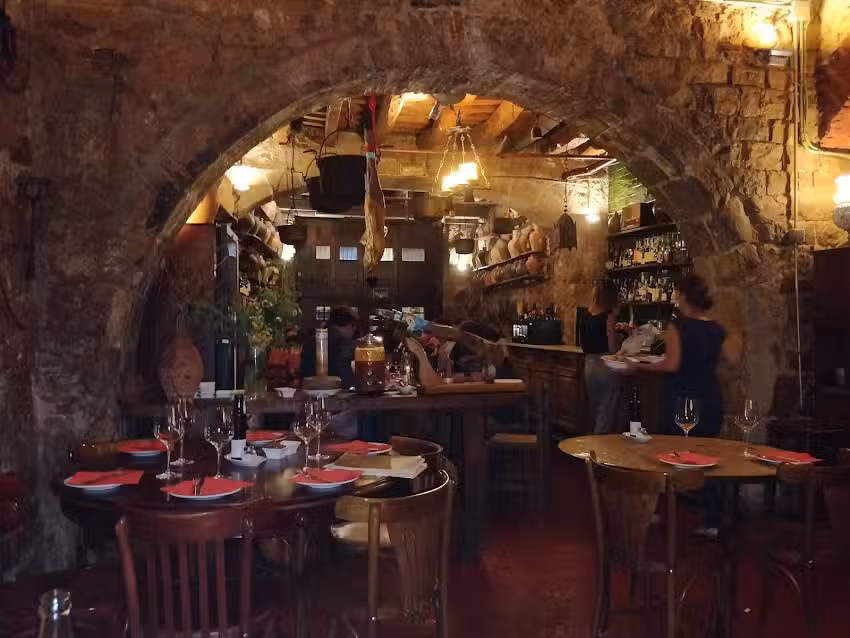 Bodega La Tinaja