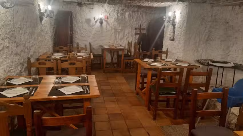 Bodega Los Arcos (Bodegas de Autilla)