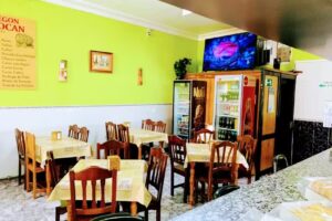 Bodeg&oacute;n El Moc&aacute;n