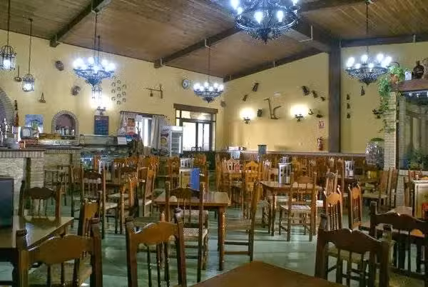 Bodeg&oacute;n La Ca&ntilde;ada