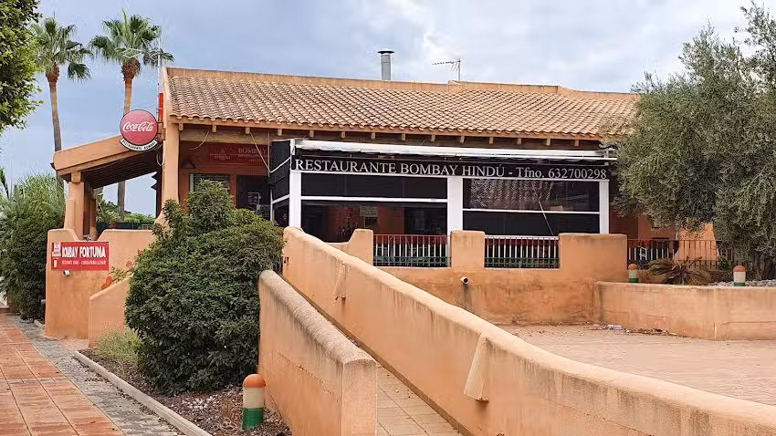 Bombay Fortuna Restaurante y pizzeria Indio