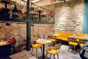 Born&egrave;s Restaurant