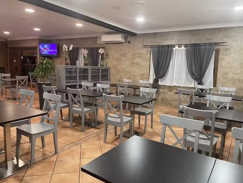 Braser&iacute;a Violeta & Raconet de termens