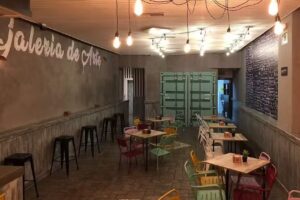 Buena Pinta EatDrink&Nightlife.