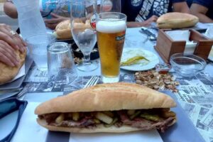 Burgers y Tapas Bamboleo