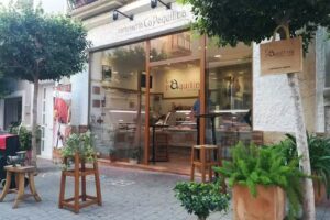 Ca Paquitina &ndash; Carnisseria, embotit casol&agrave;