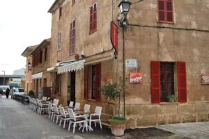 Ca&acute;s Capell&agrave;