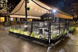 Caf&eacute; Arri. Gastro & Bar