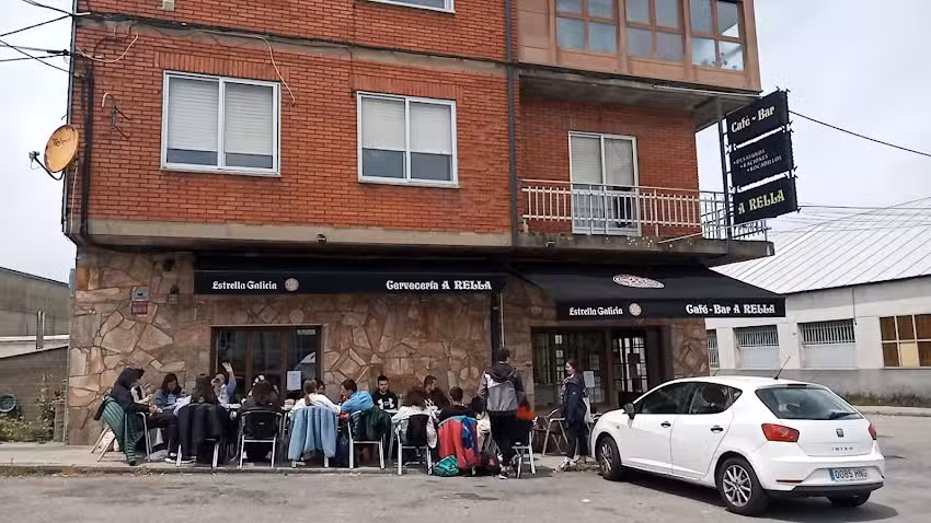 Caf&eacute; Bar A RELLA