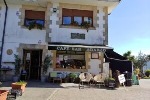 Caf&eacute; Bar Adarzo