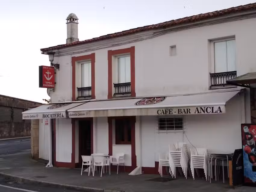 Caf&eacute; Bar Ancla