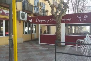 Caf&eacute;-Bar &laquo;Avenida&raquo;