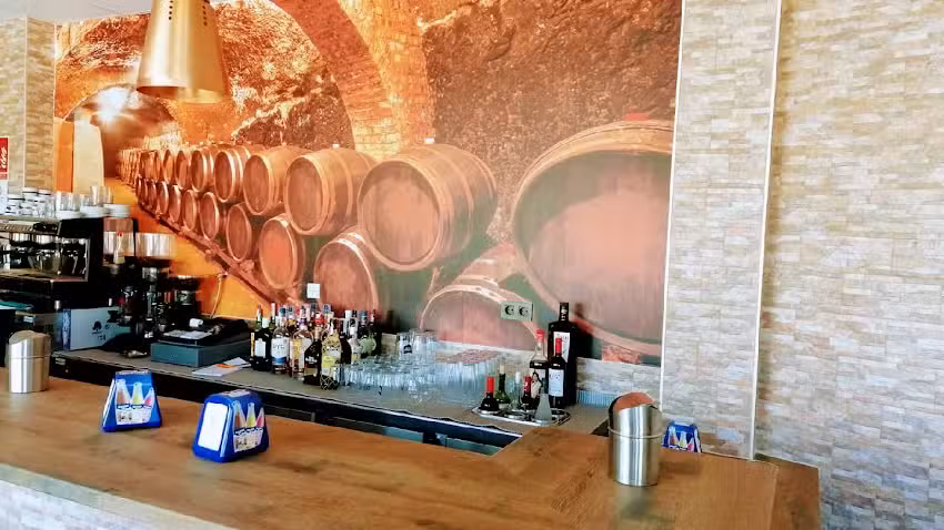 Caf&eacute;-Bar de tapas El Kiosco