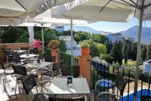 Caf&eacute;-Bar &lsquo;EL HACHO&rsquo;