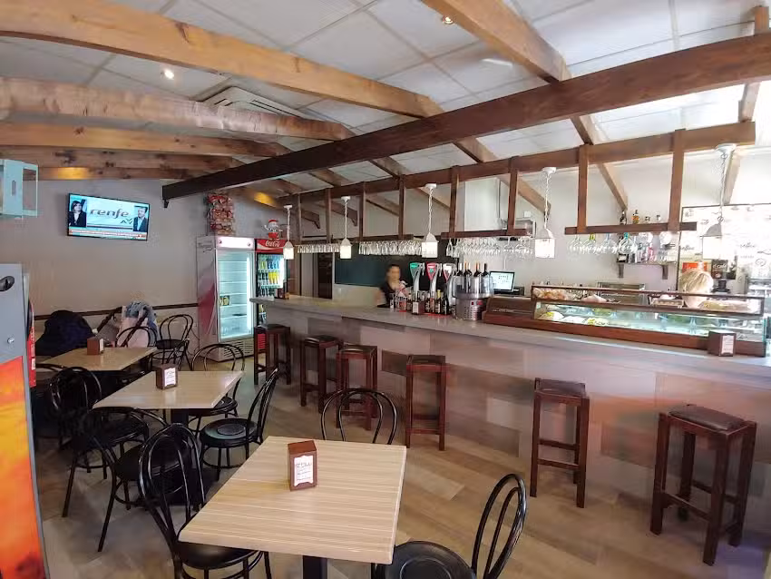 Cafe Bar El Tato