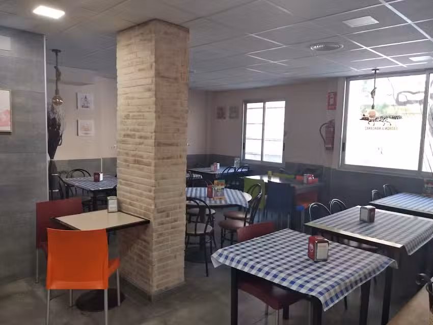 Cafe Bar Jjr Restaurante