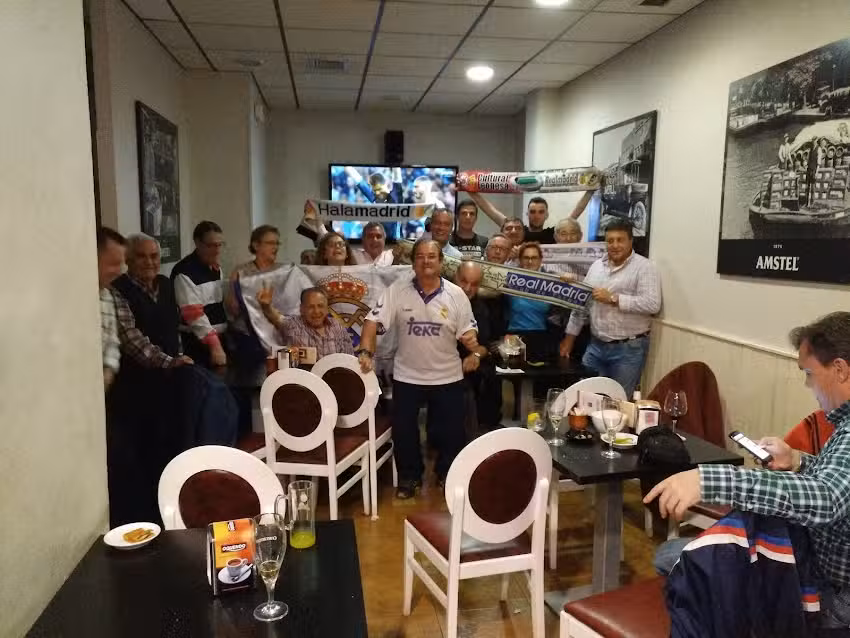 Caf&eacute; bar la costa