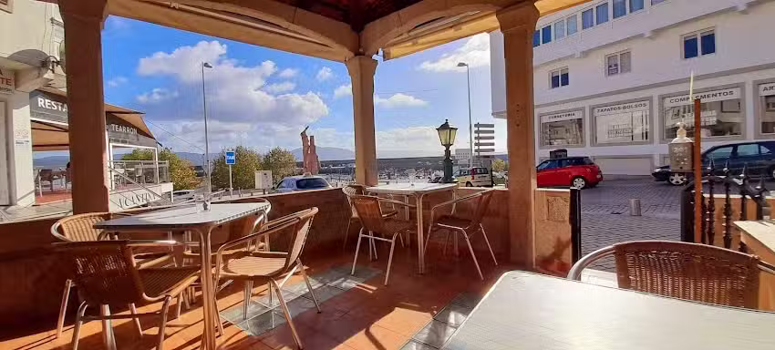 Caf&eacute; Bar La Frontera