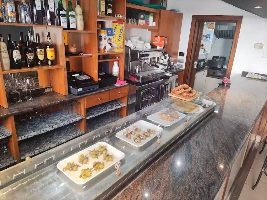 Caf&eacute;-Bar &laquo;Los Bulevares&raquo;