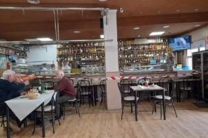 Caf&eacute;-Bar Los Hermanos