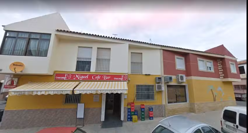 Caf&eacute; Bar Miguel