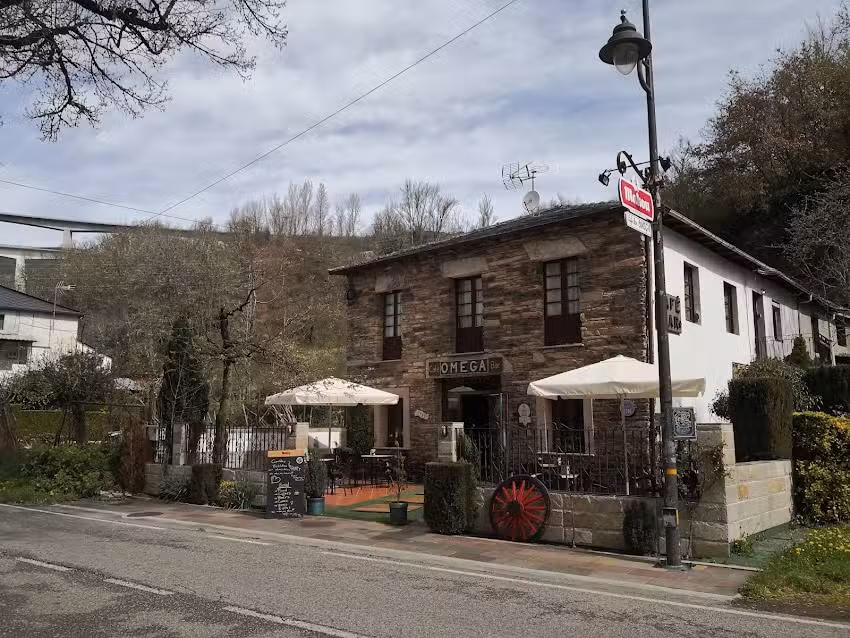 Caf&eacute; Bar Omega